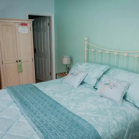 The Old Parochial House Bed and Breakfast Speenoge