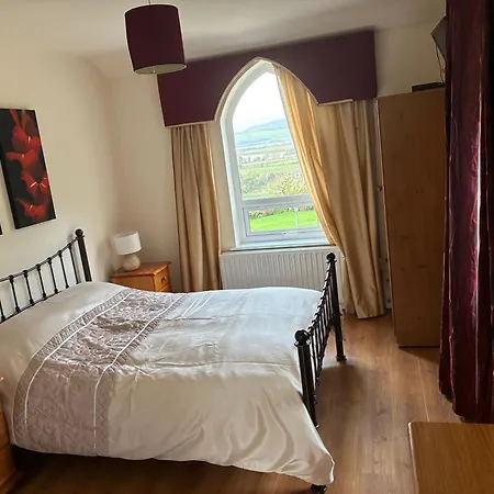 The Old Parochial House Speenoge