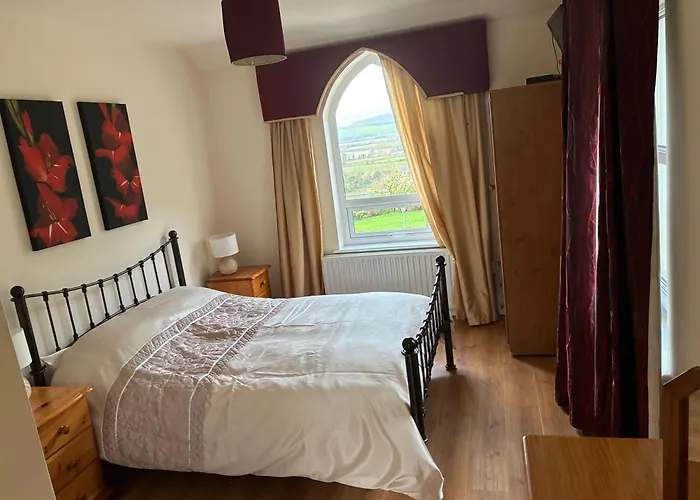 The Old Parochial House Speenoge